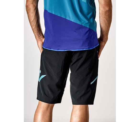 CUBE AM Shorts