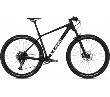 Cube Reaction C:62 ONE carbon´n´white 2023